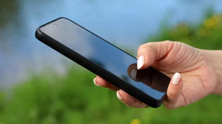 Кращі смартфони на Android для використання під прямими сонячними променями