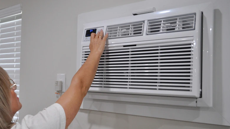 Що означають BTU та тонни в характеристиках кондиціонерів